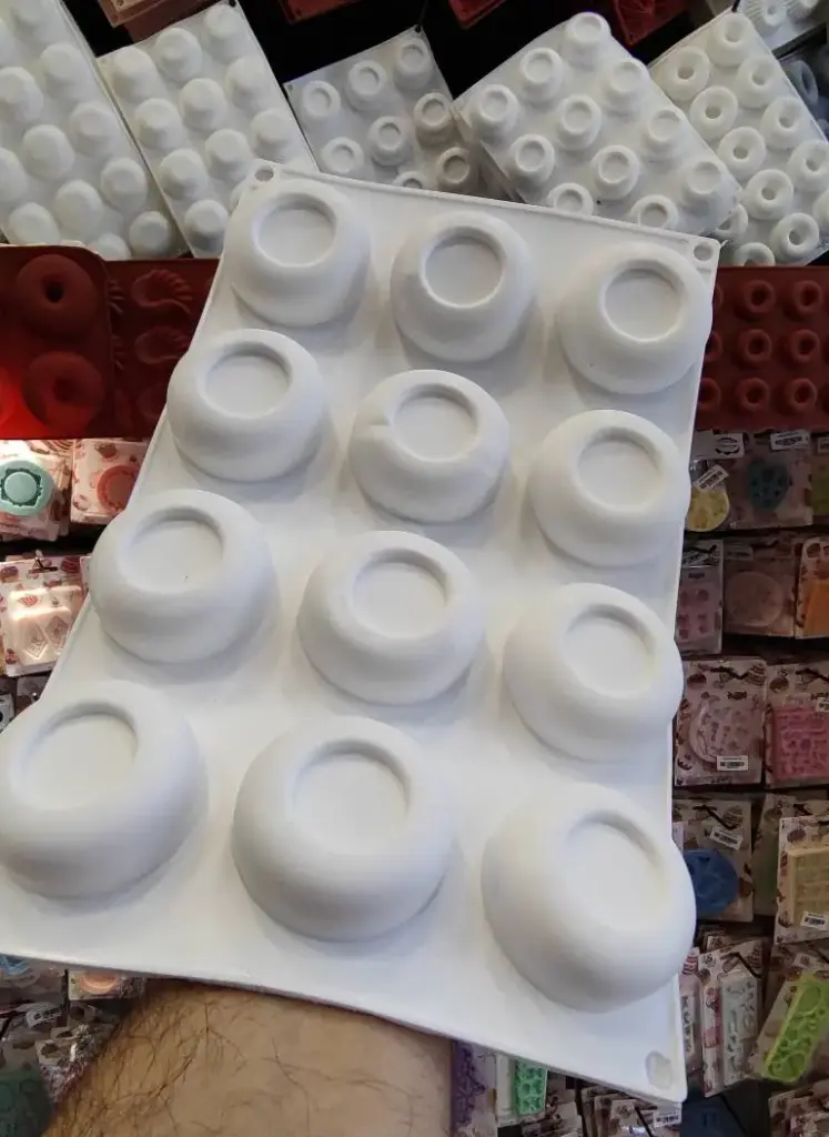 MOULE SILICONE MINIDOTS ROND 12PCS