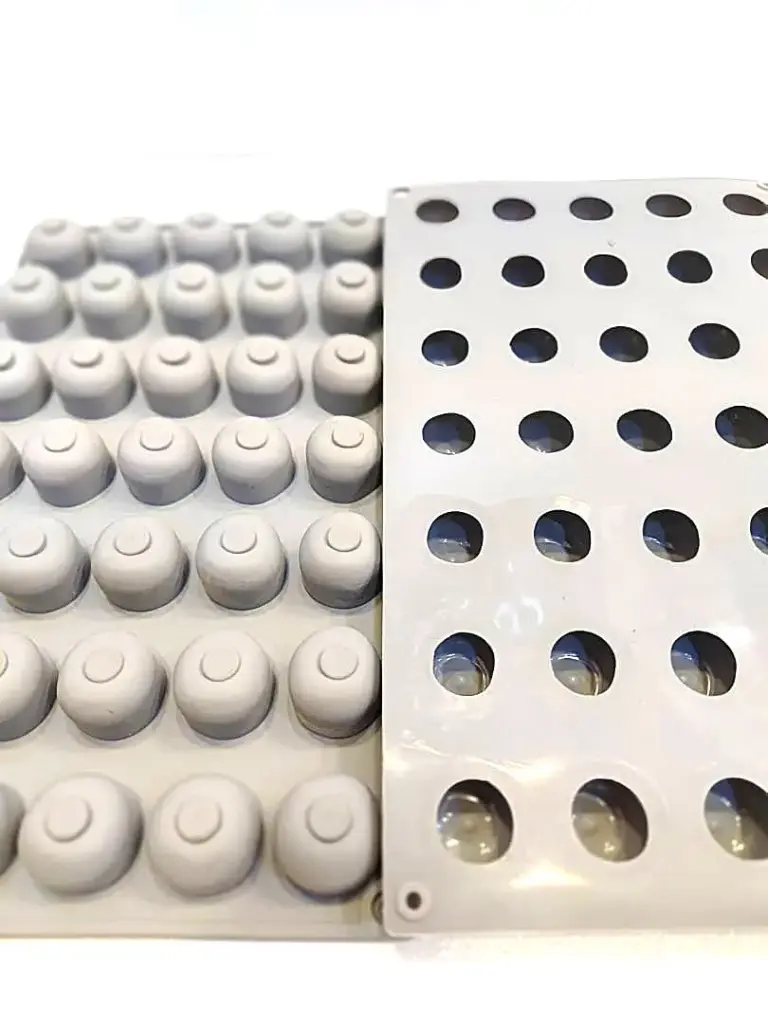 MOULE SILICONE CERISE 35PCS