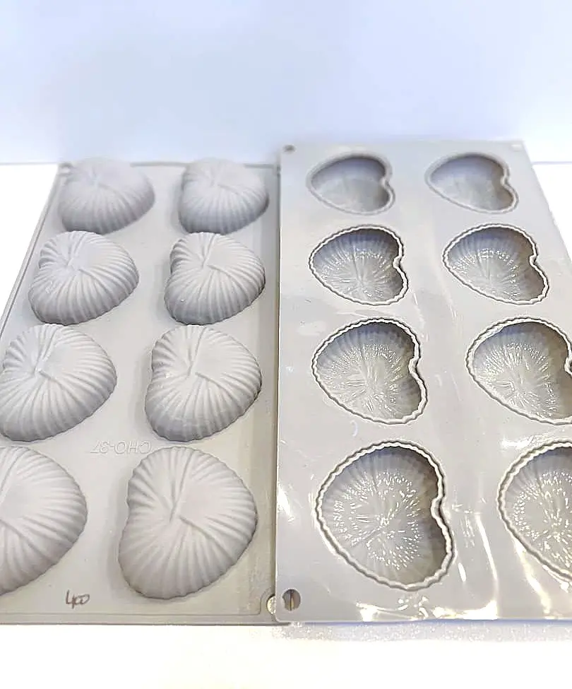 MOULE SILICONE GRIS COEURS 8PCS
