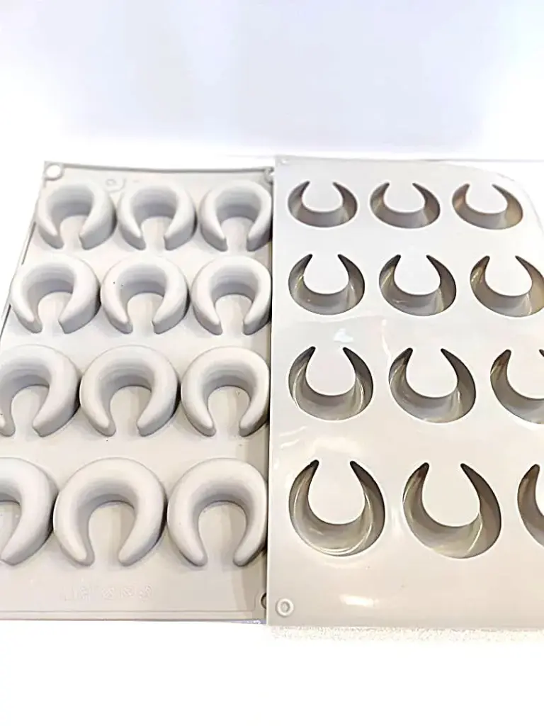 MOULE SILICONE TCHAREK 12PCS