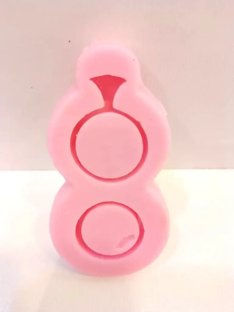 MOULESILICONE PATE A SUCRE BAGUE 8