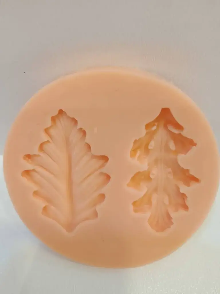 MOULE SILICONE PATE A SUCRE 2FEUILLES