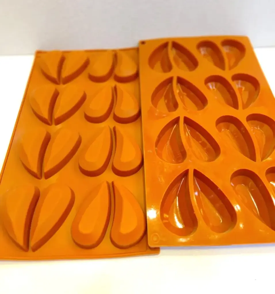 MOULE SILICONE GATEAU VIRGULE